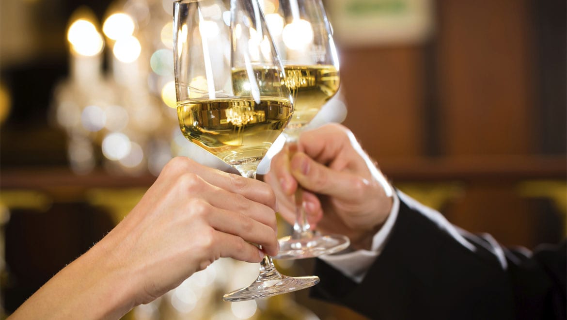 Long Island Wine Tours - LI Wine Tastings